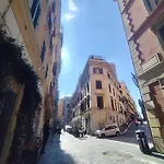 Colosseum Studio Flat Blue